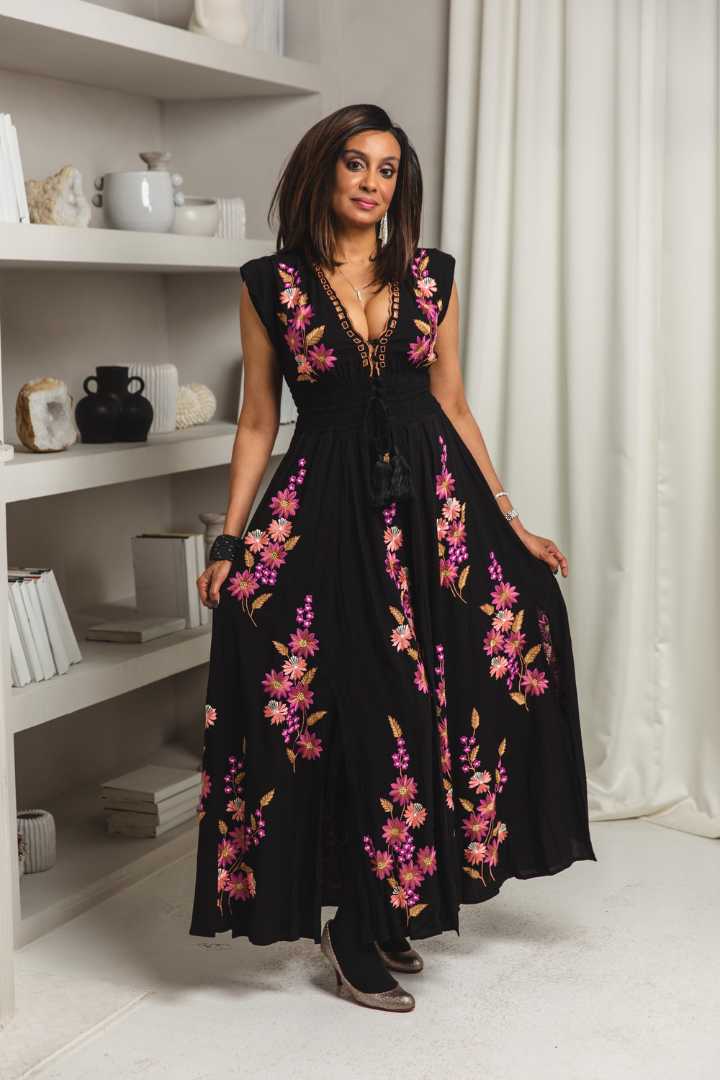 ZAIMARA Blossom black gown