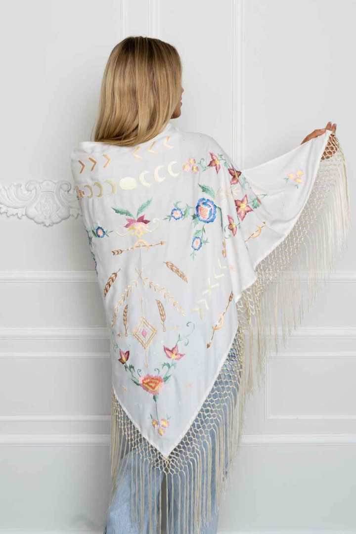 ZAIMARA embroidered  white shawl