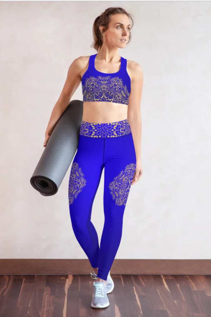 Sunia Yoga Mandala padded sports bra in blue