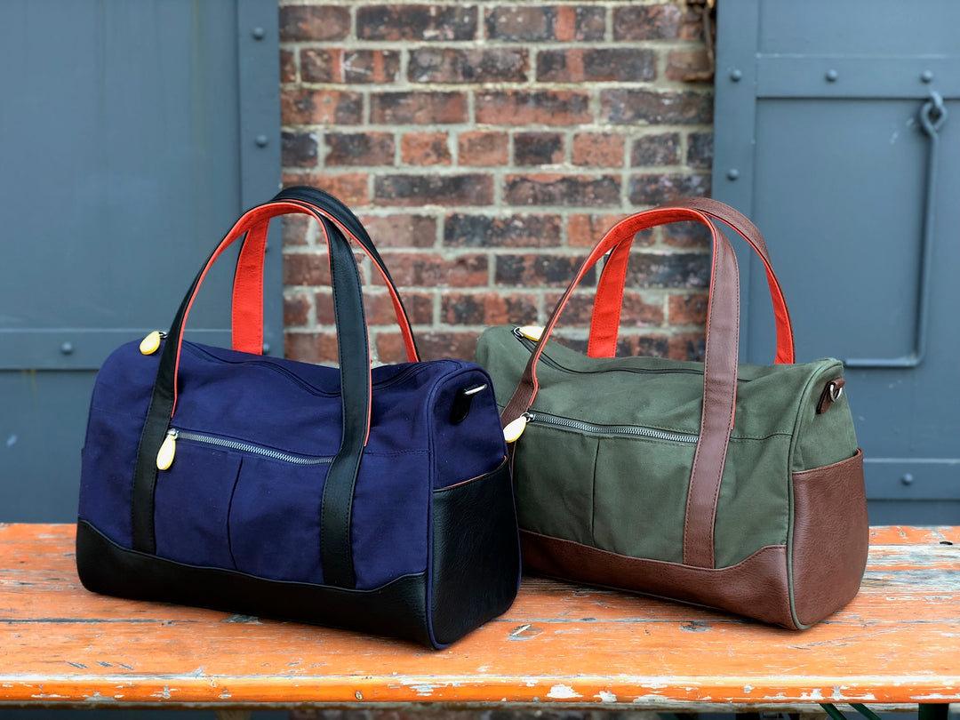 Canopy Verde Dekalb duffel bag in blue and green