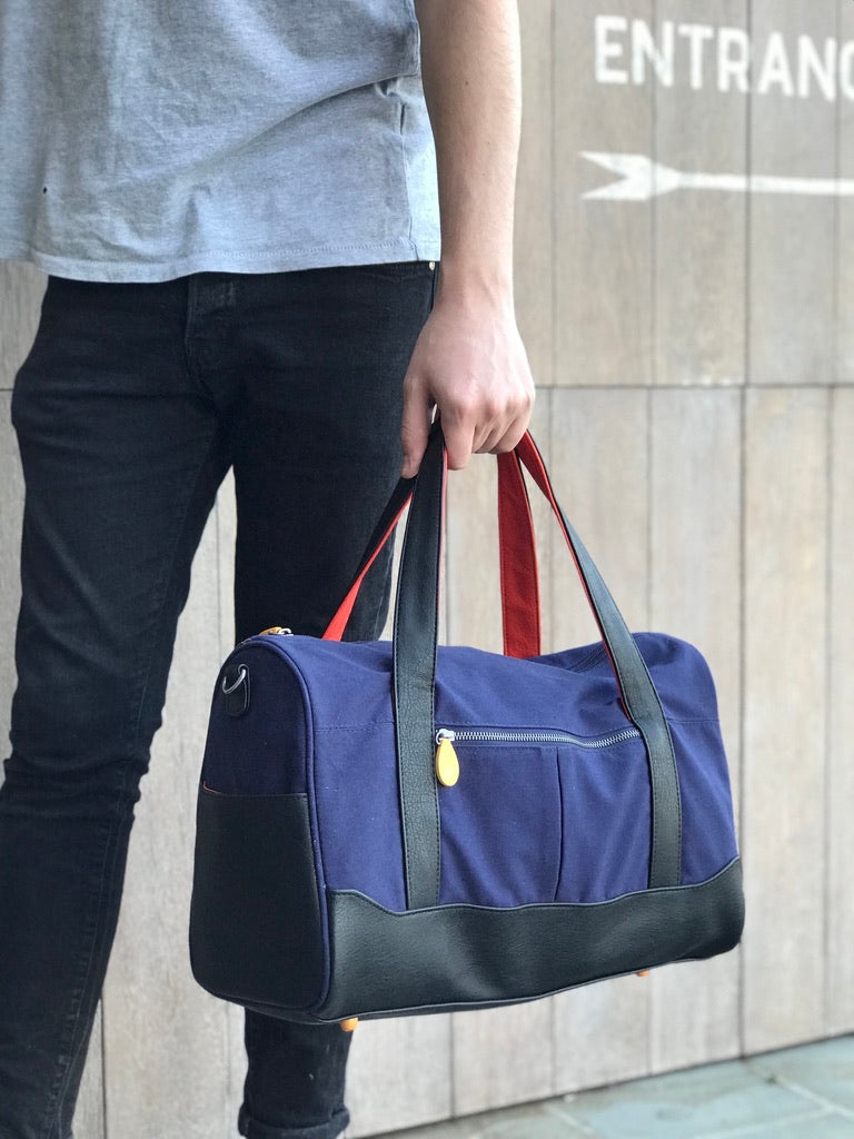 Canopy Verde Dekalb duffel bag in blue