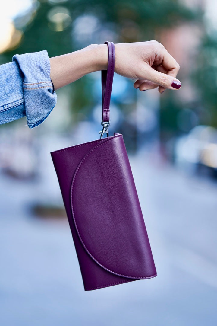 Canopy Verde Clark wristlet wallet purple